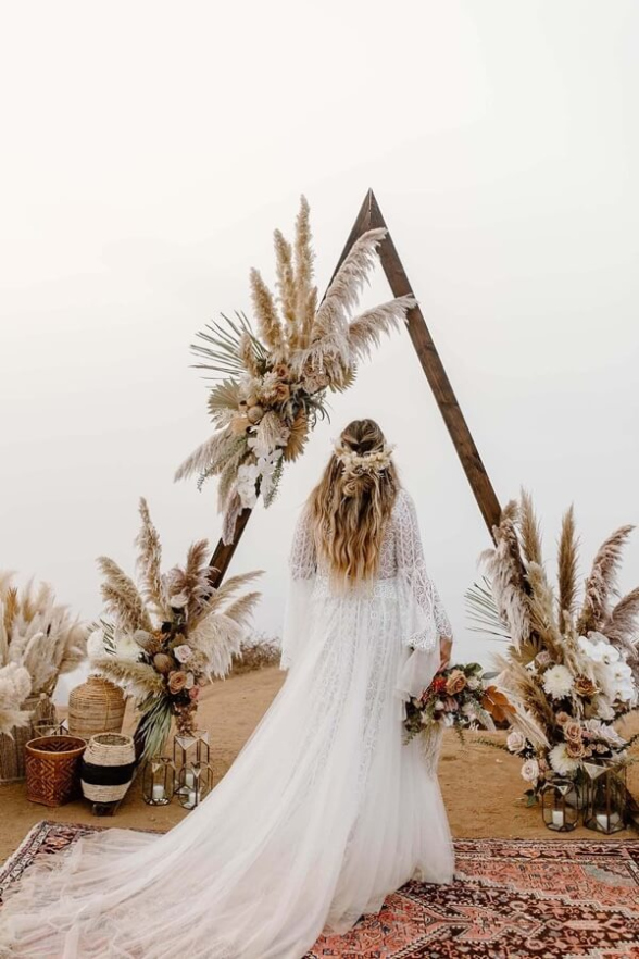 Get Boho Chic: Outdoor Wedding Decor Ideas For A Laid-Back Vibe