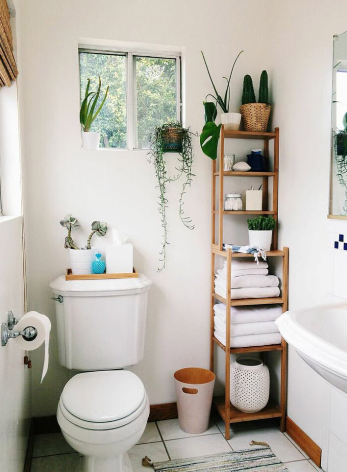 10 Brilliant Small Bathroom Decor Ideas To Maximize Your Space!